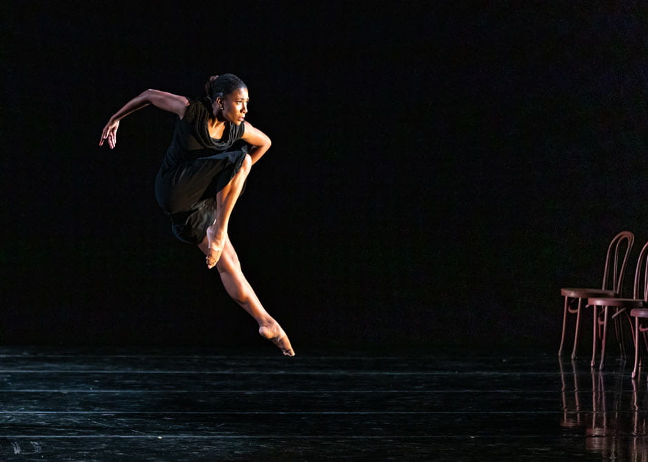 Performing-Arts-Medicine-ballerina-dancing